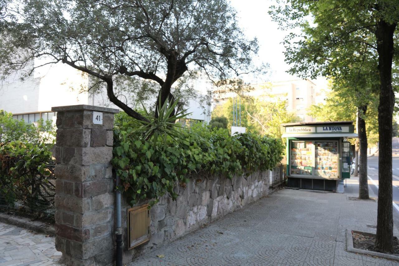 Viale Italia 41: I Migliori Anni Hotell Sassari Exteriör bild